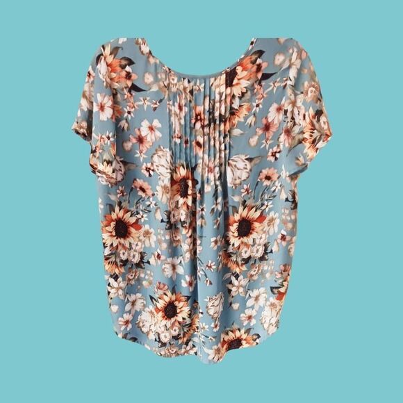  Torrid Plus Size Georgette Pintuck Blue Floral Sunflower Short Sleeves Blou - Picture 8 of 14